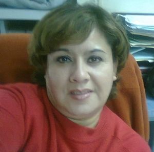 Meet your Posher, Dina